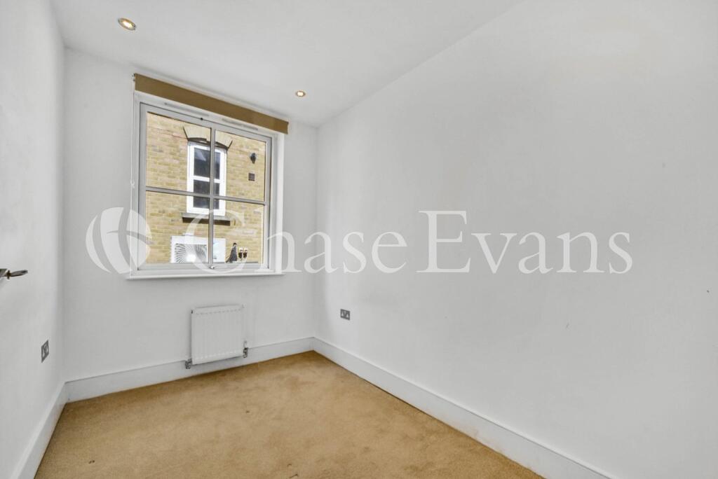 4 bedroom terraced house for rent
