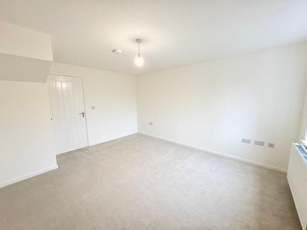 House in Durham - View 3