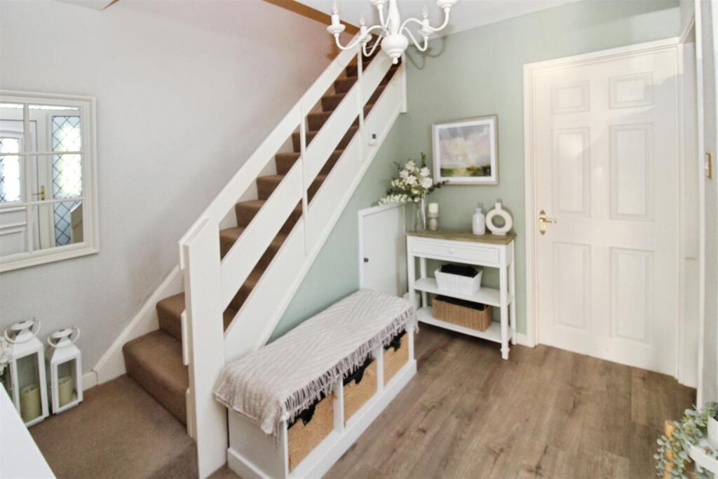 House in Hull, Kingswood - View 2