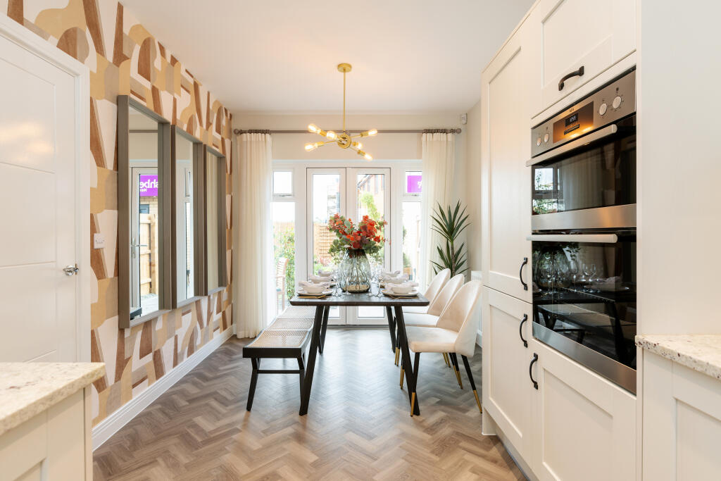 Main image of property: Off Calverton Lane,
Milton Keynes,
Buckinghamshire,
MK8 1HF