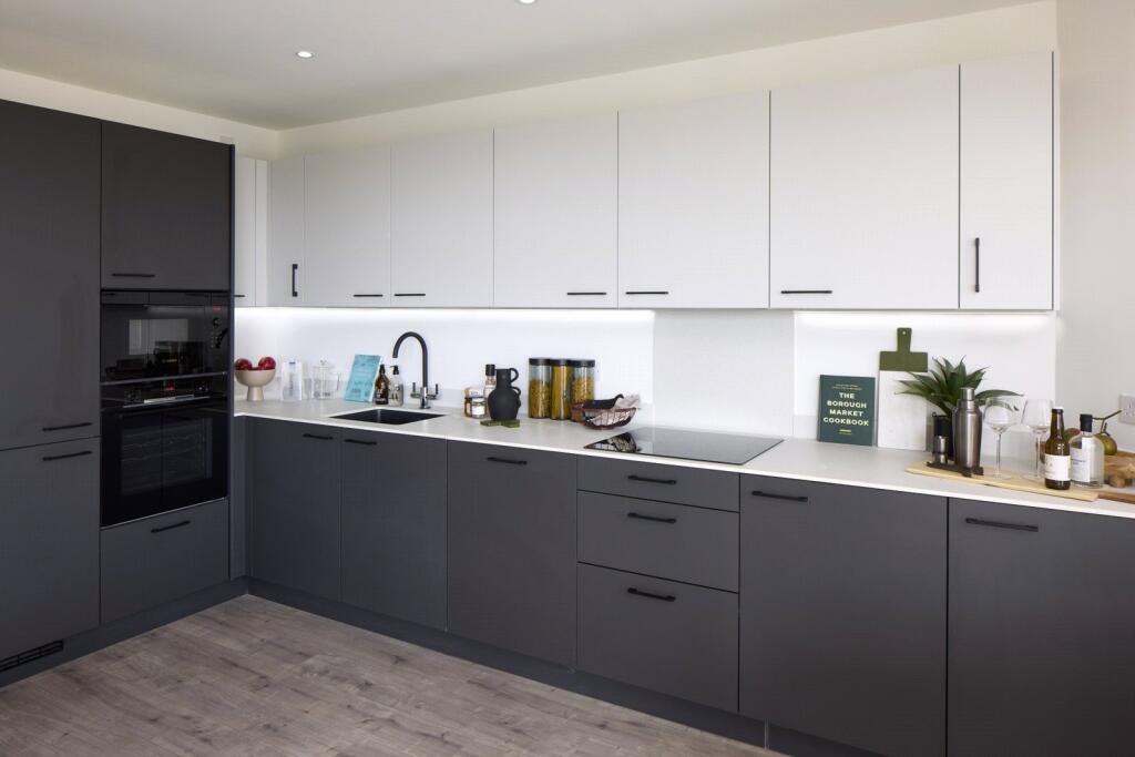 Apartment in London - View 3
