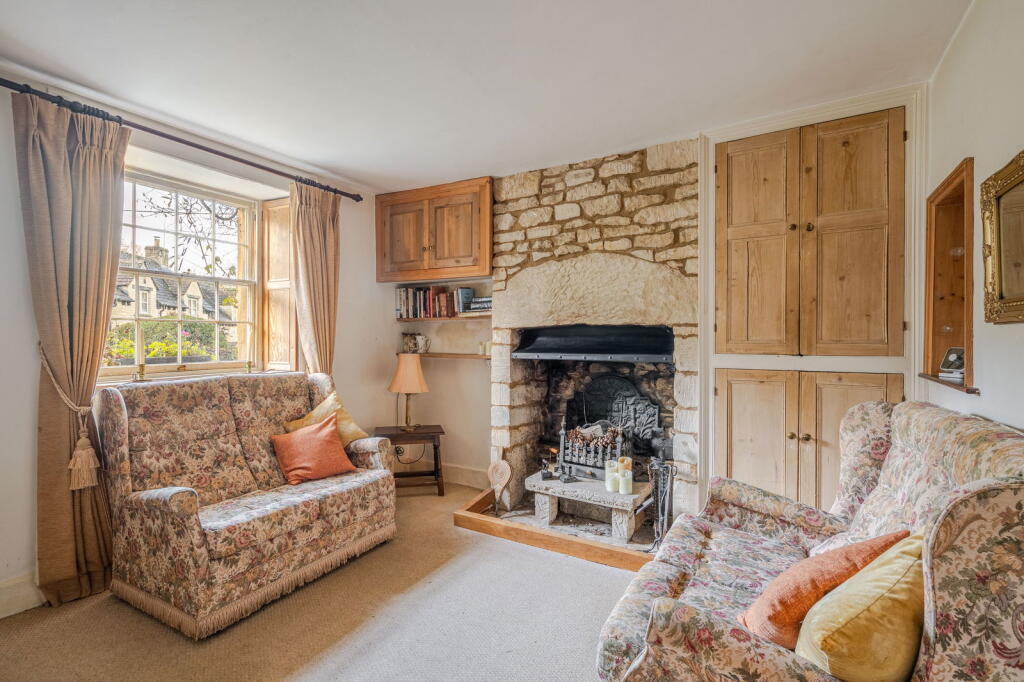 15, Thompsons Hill, Sherston photo 4