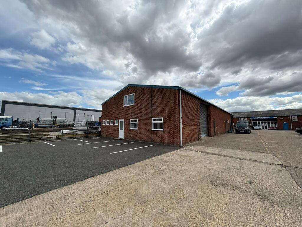 Main image of property: Unit 5A, Four Pools Industrial Estate, St. Richards Road, Evesham, WR11 1XJ