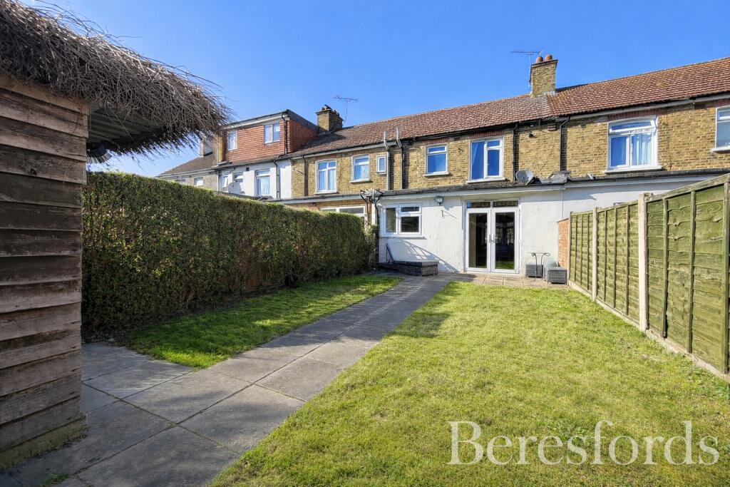 House in Rainham - View 2
