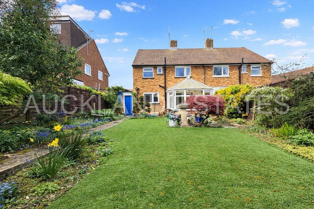 House in Potters Bar, Oakmere - View 2
