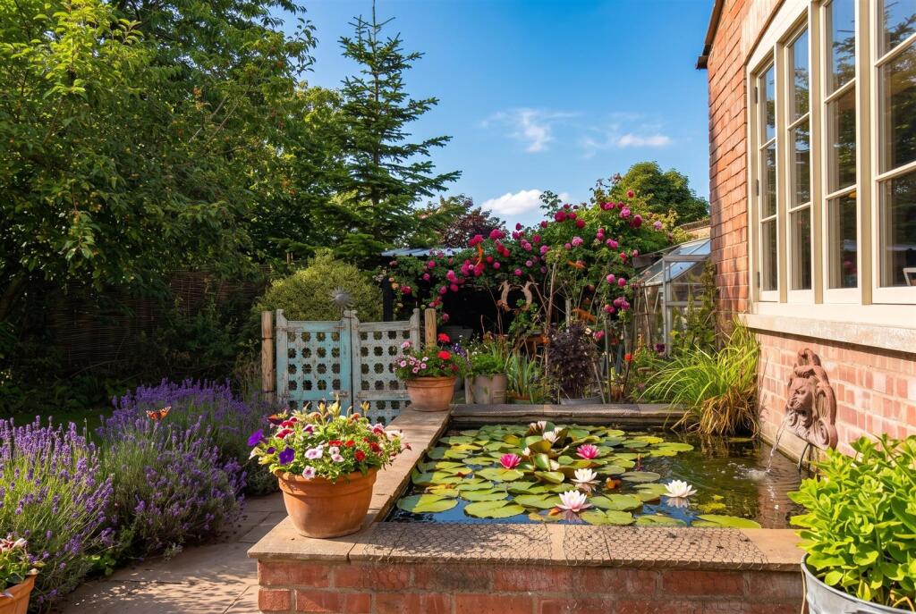 House in South Kesteven, Colsterworth - View 5