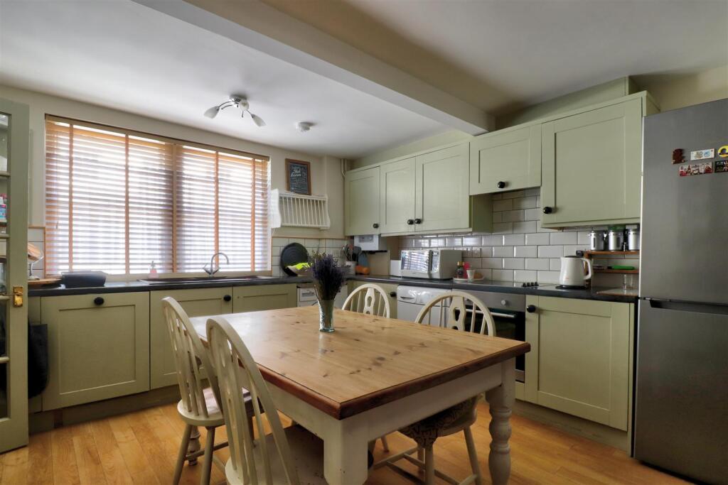 House in Romsey, Tadburn - View 2