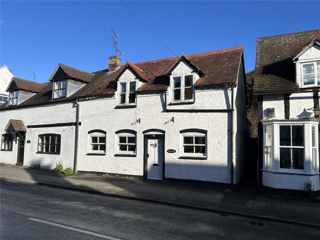 3-bed semi-detached on The Village, Clifton upon Teme, Worcester, £270,000