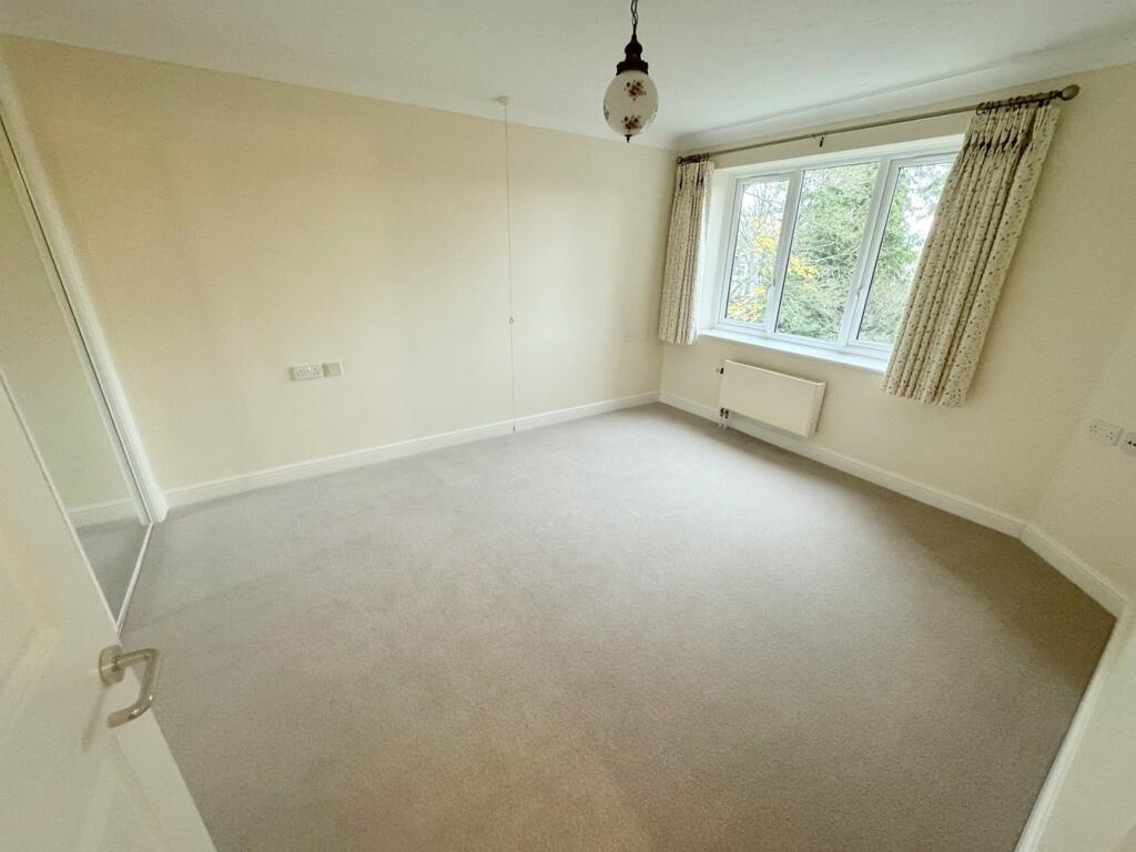 Additional image 8 of 37 Lindsay Road, Poole, BH13