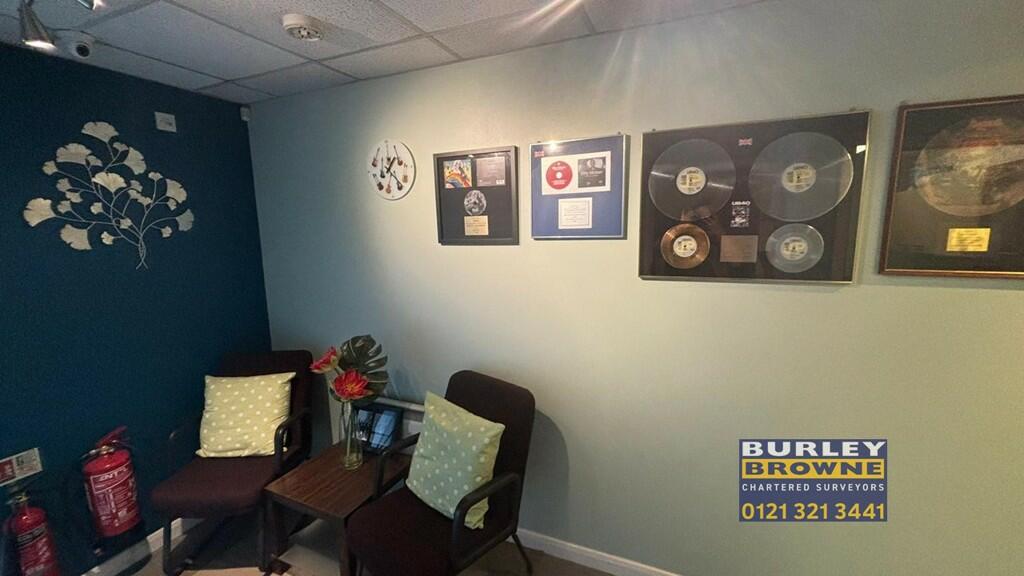 Additional image 3 of 4D & 4E Gagarin, Lichfield Road Trading Estate, Tamworth, B79 7GN