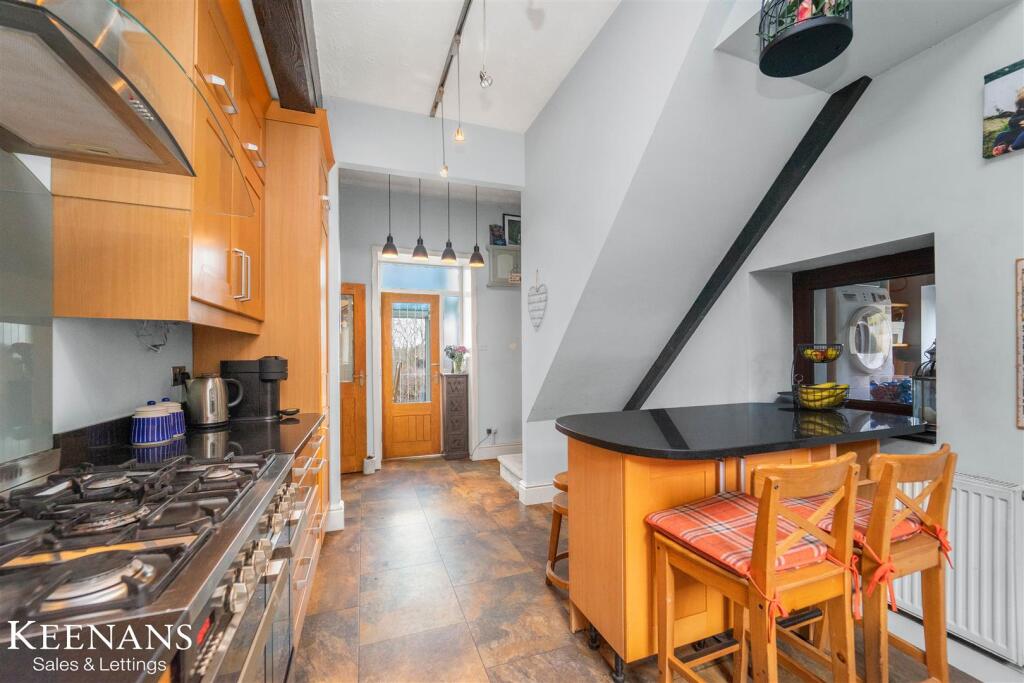 Additional image 34 of New Row, Winewall, Colne