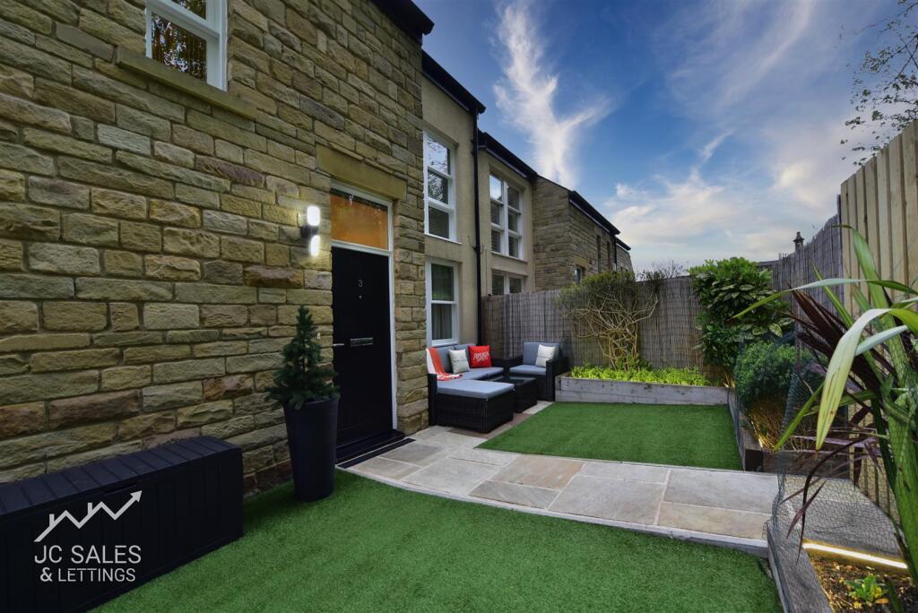 Main image of property: Osborne Walk, Sheffield