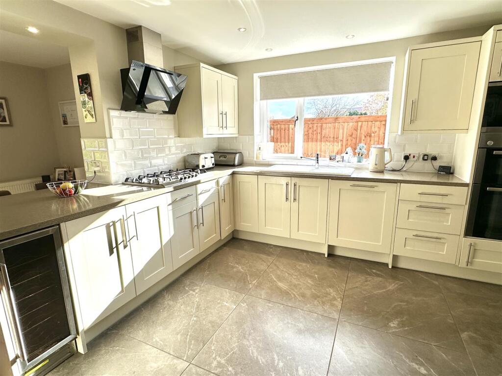 Additional image 12 of Cross Road, Alcester