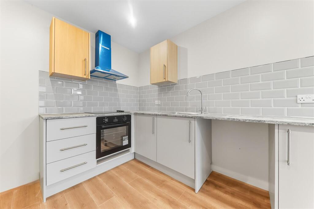 Additional image 2 of Northgate, Cleckheaton