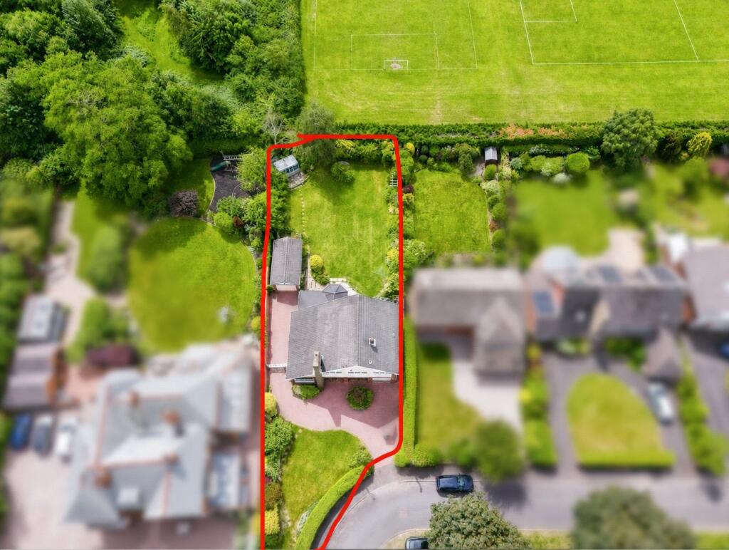 House in Chester, Hough Green, City of Chester - View 5