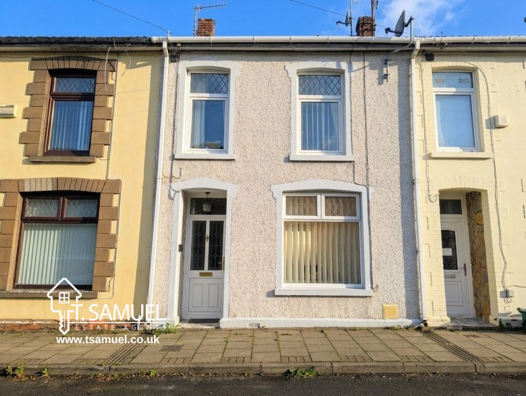 Main image of property: Harcourt Terrace, Penrhiwceiber, Mountain Ash, Rhondda Cynon Taf, CF45 3SD