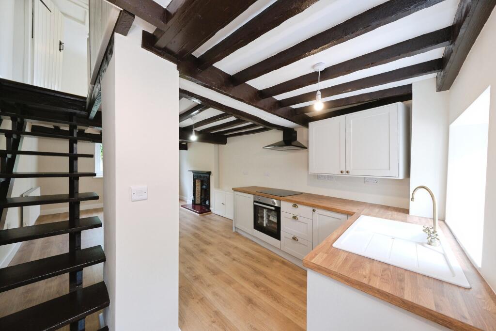 High Street, Mansfield, NG19 - View 2