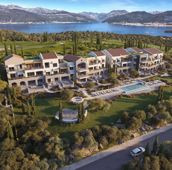 Main image of property: Lustica