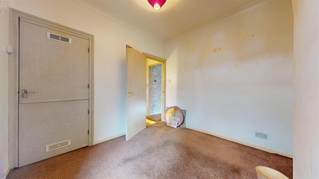 House in St Helens, New Bold, Moss Nook - More