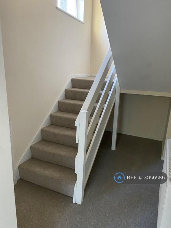House in Cardiff, Llanedeyrn - View 4