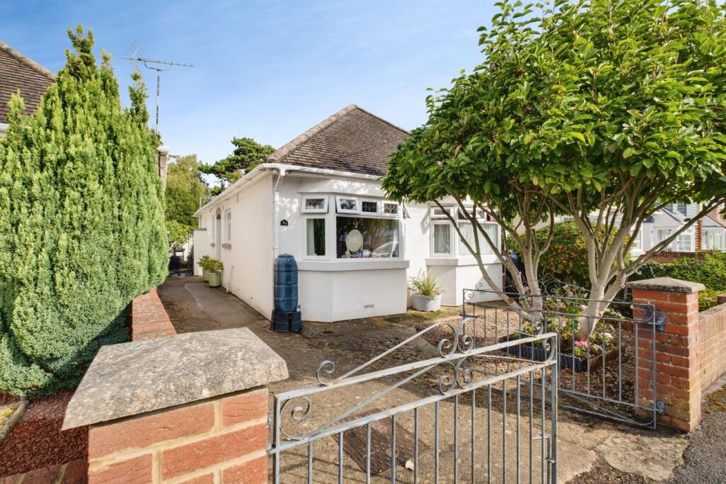 Main image of property: Gleadowe Avenue, Christchurch, BH23