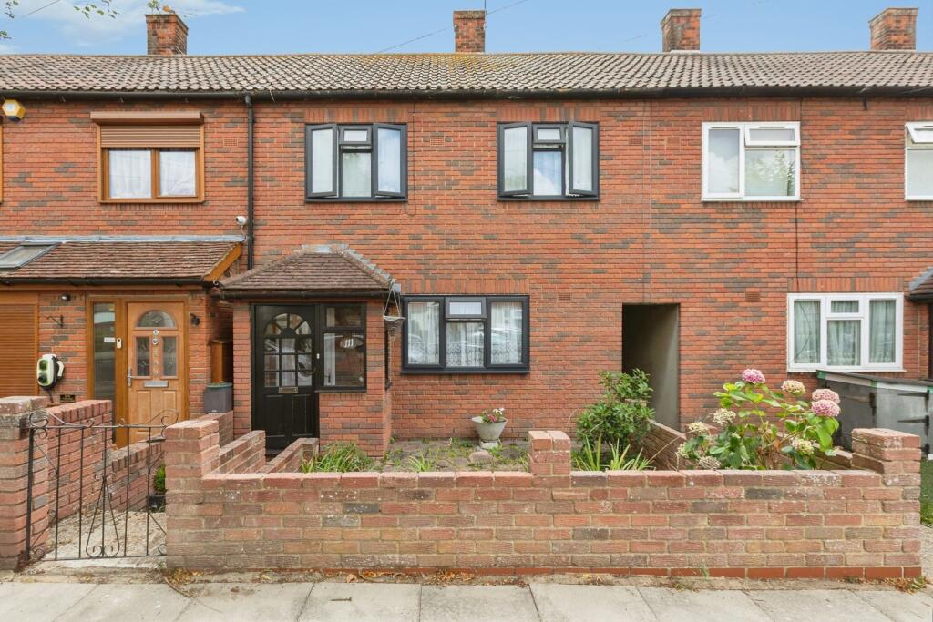 Main image of property: Huntsman Road, Ilford, IG6