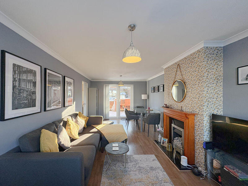Slade Avenue, Burntwood, WS7 2EL photo 4