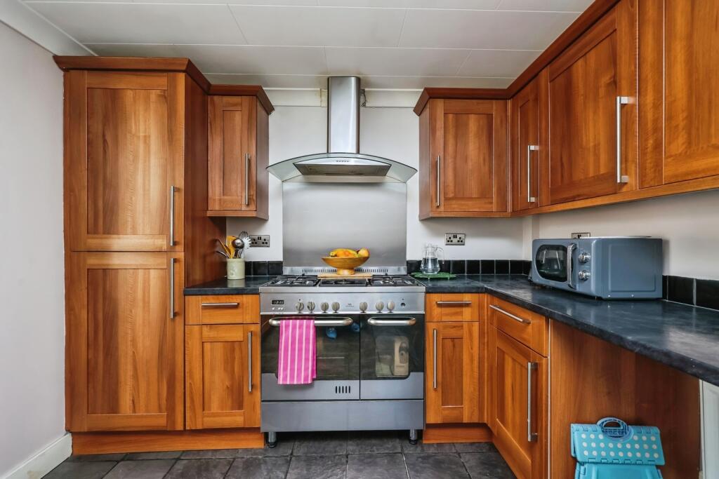 Bramber Grove, Clifton, Nottingham, NG11 - View 6