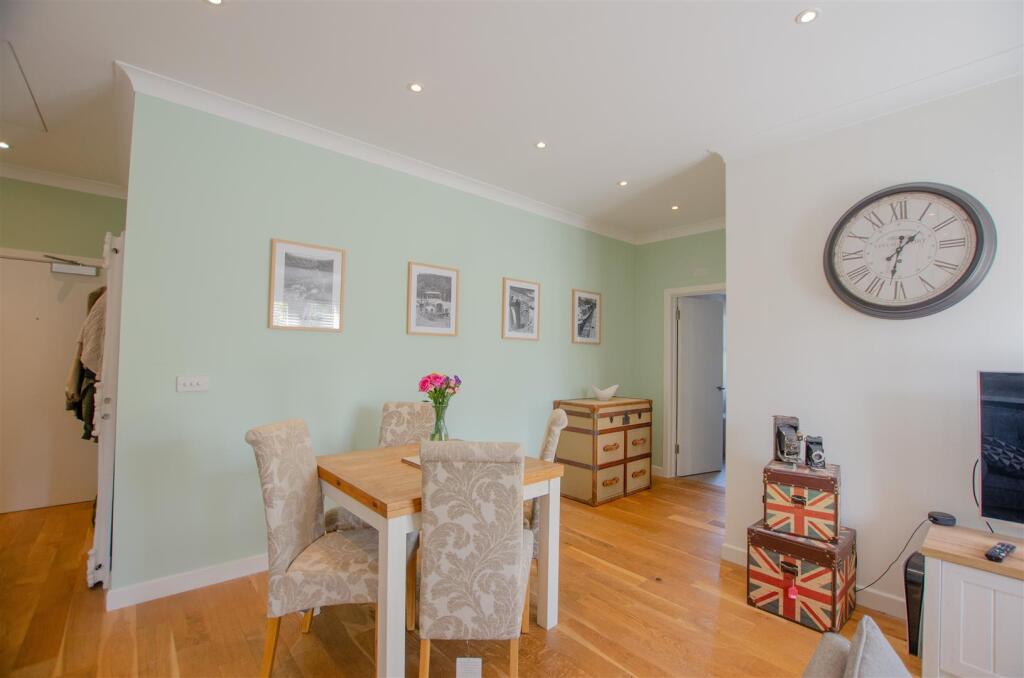 Warwick Road, Olton, Solihull photo 4