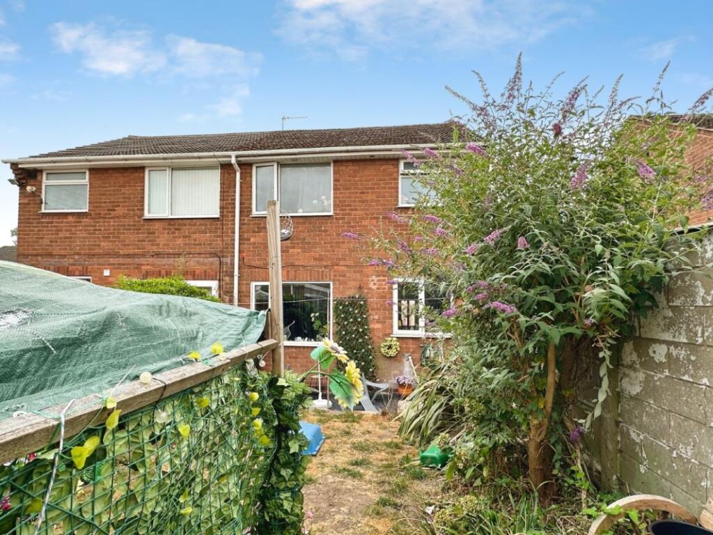 House in Oakengates, Telford and Wrekin - View 3