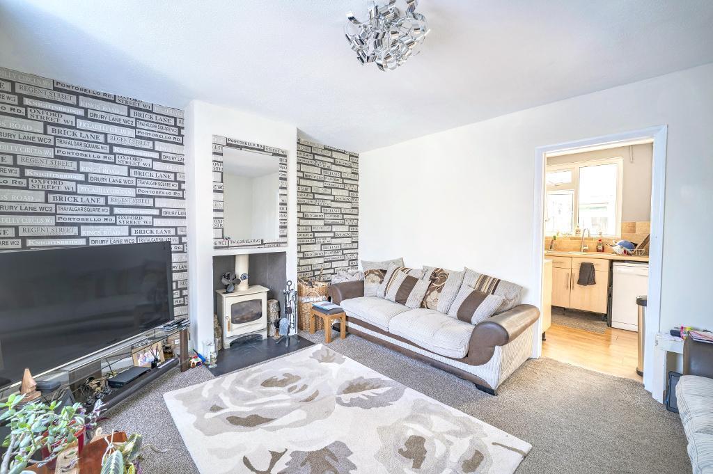 Coombs Close, Bedford, MK42 0EA photo 2