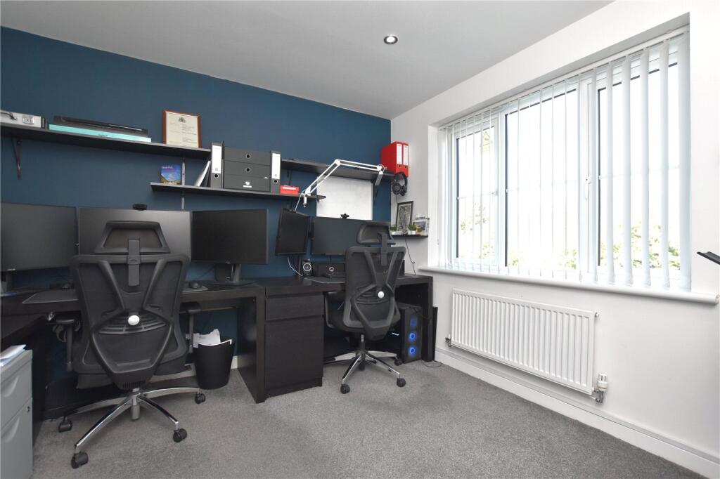 House in Leeds - View 5