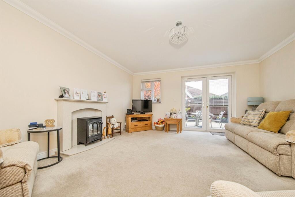 Bramble Way, Clacton-On-Sea photo 2