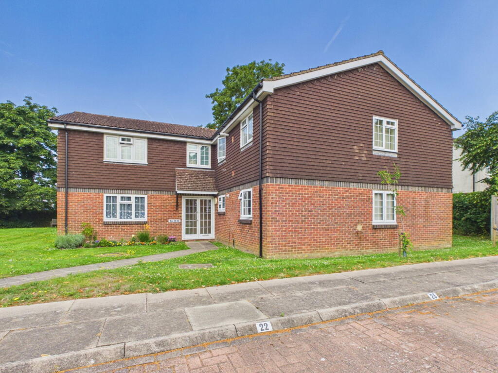 Main image of property: Abbotsbury Court, Kings Road, Horsham, West Sussex