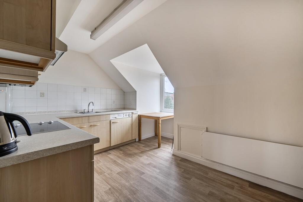 Deerhurst Court, Solihull, B91, Solihull
