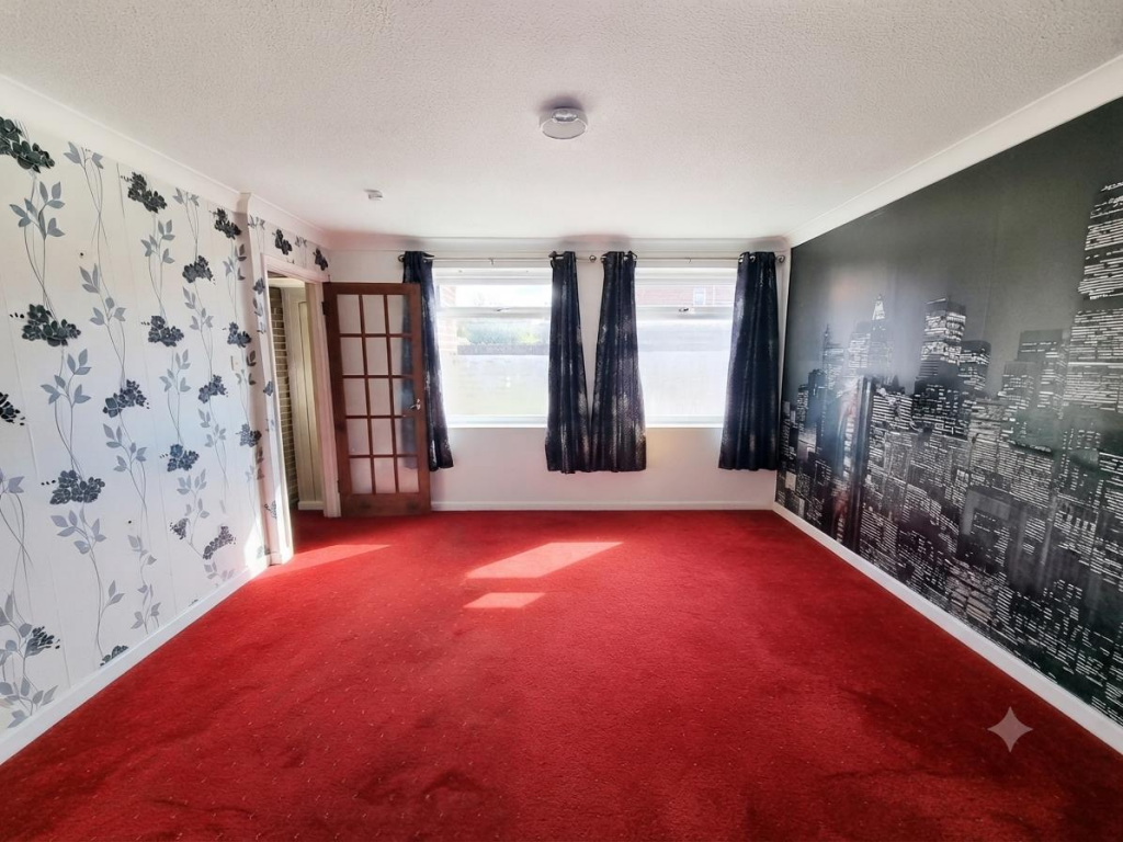 House in Gosport, Lee-on-the-Solent - View 4