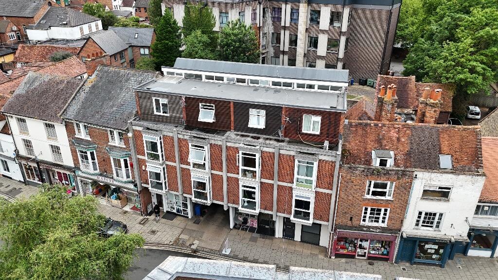 Main image of property: James Court, Bath Street, Abingdon-on-Thames, Oxfordshire, OX14