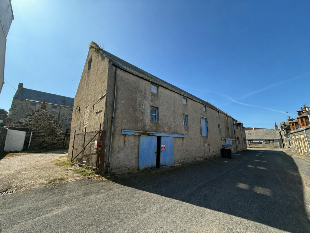 Main image of property: 27 Crook ONess Street, Macduff, AB44 1QT
