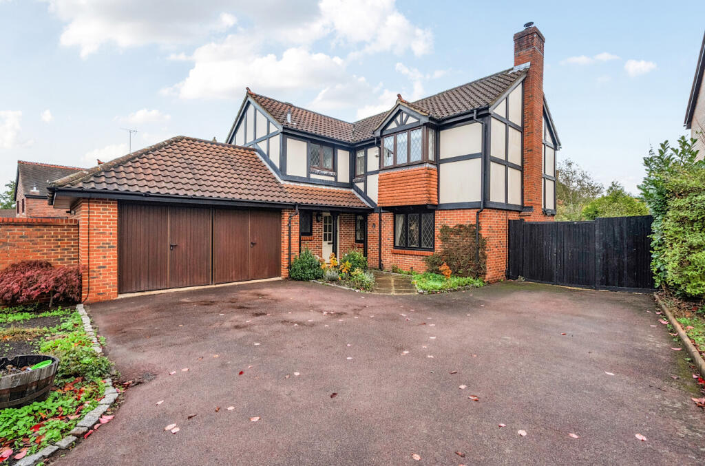 Main image of property: South Grove, Fleet, Hampshire, GU51