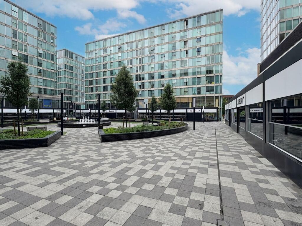 Main image of property: Witan Gate, Milton Keynes, MK9