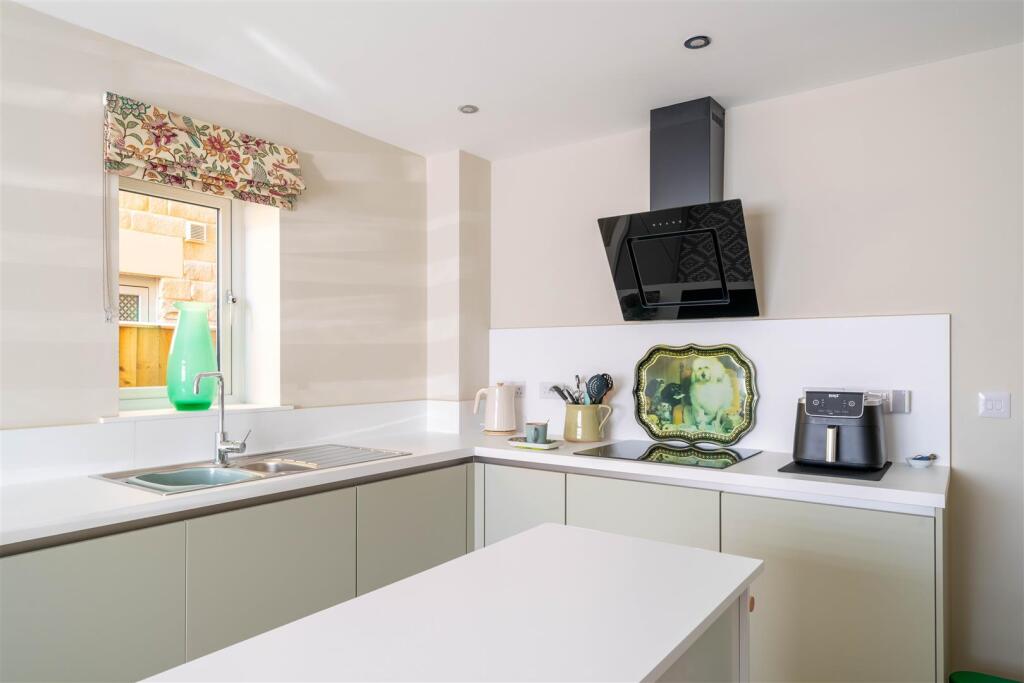 House in Derby - View 4