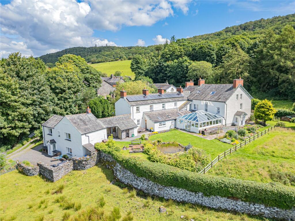 Main image of property: Abbots Reading, Haverthwaite, Ulverston, Cumbria