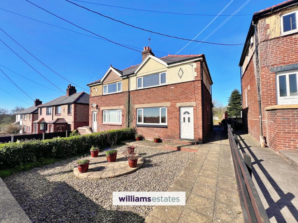3-bed semi-detached on Holywell Road, St. Asaph, LL17, £215,000