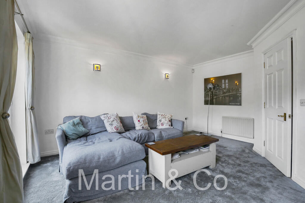 House in Croydon - View 5