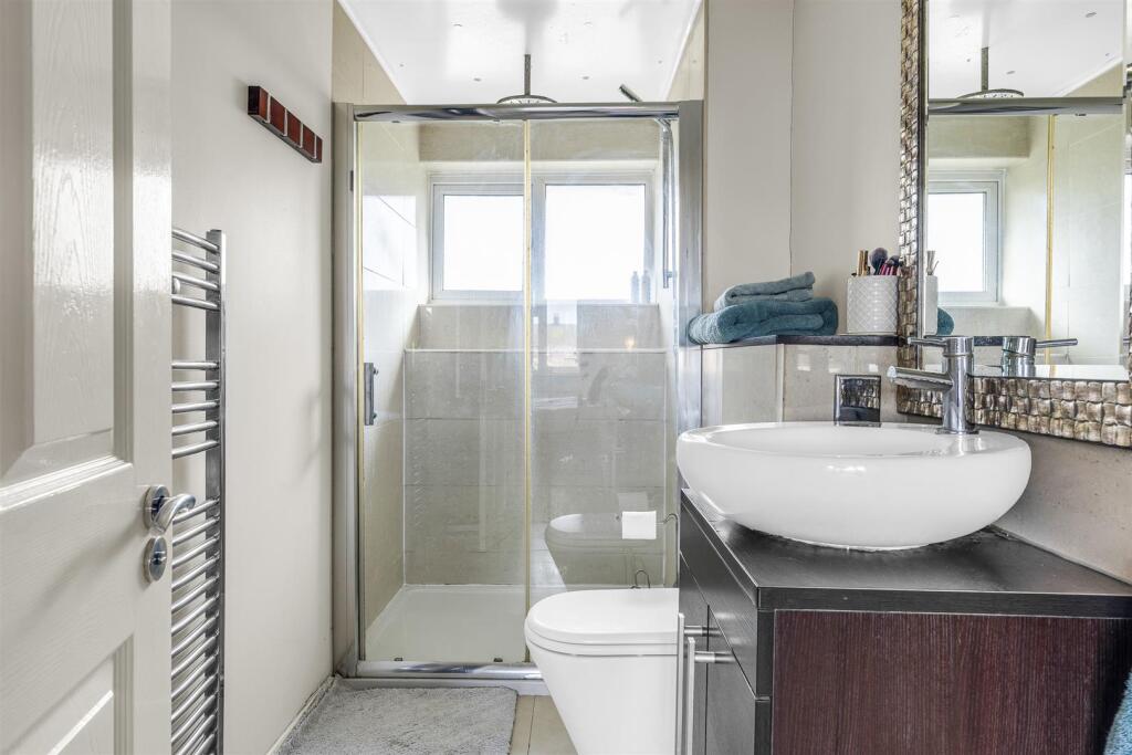 Additional image 17 of Godfries Close, Tewin, Welwyn