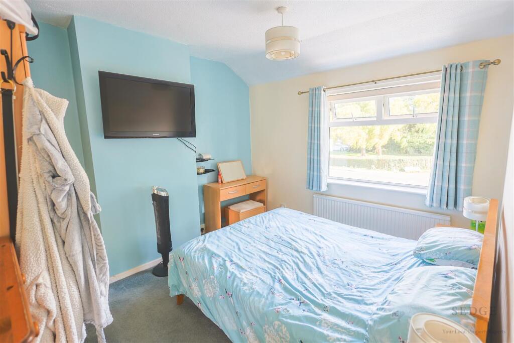 House in Peterborough - View 2