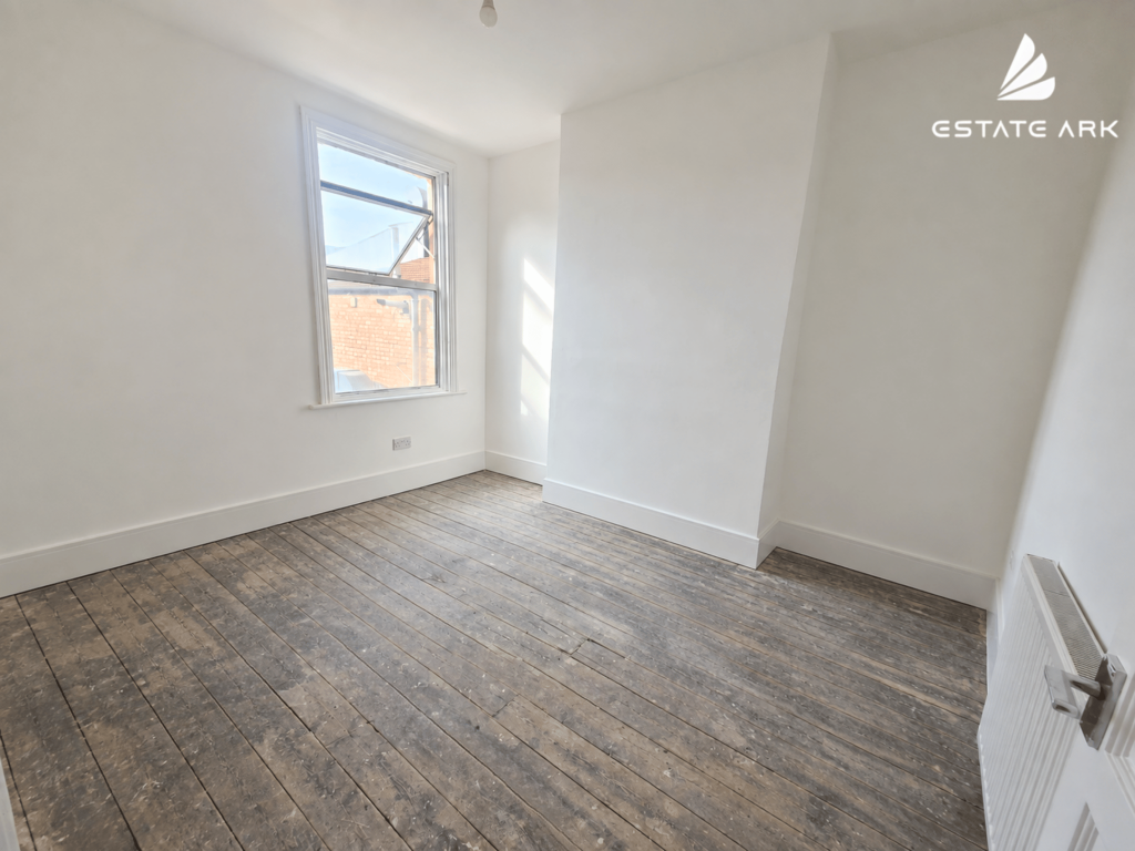 Apartment in London - View 2