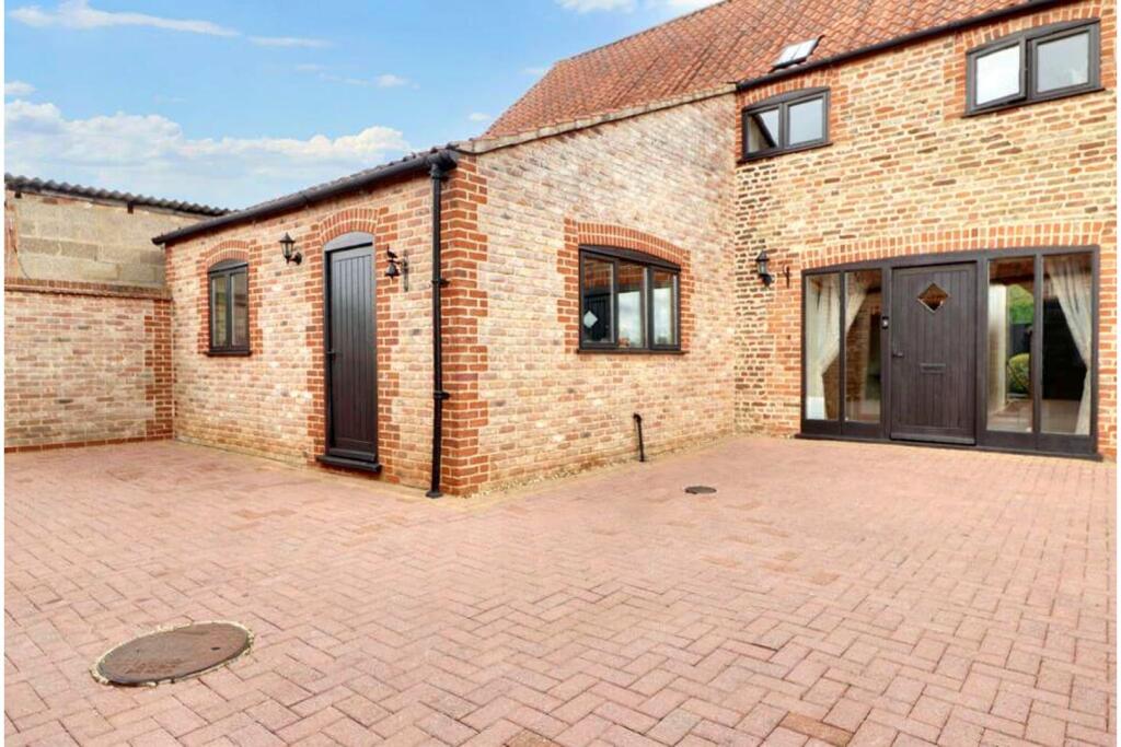 House in King's Lynn and West Norfolk, West Walton - More
