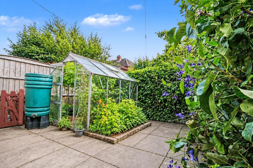 Property photo 9