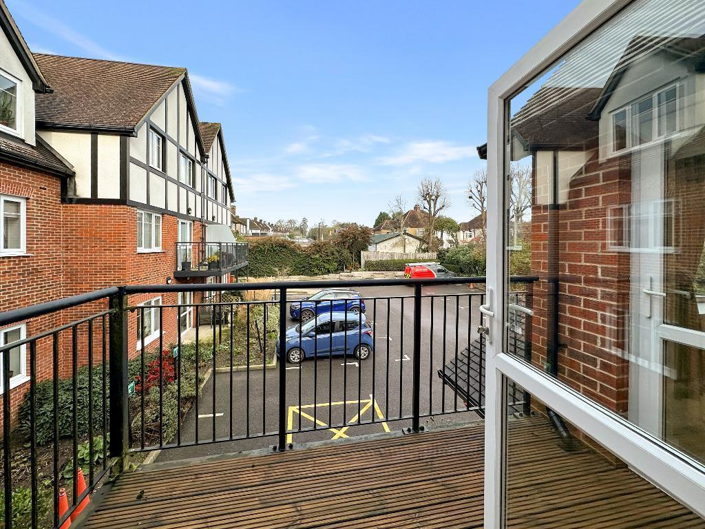 Main image of property: Limpsfield Road, Sanderstead, Surrey, CR2 9LB